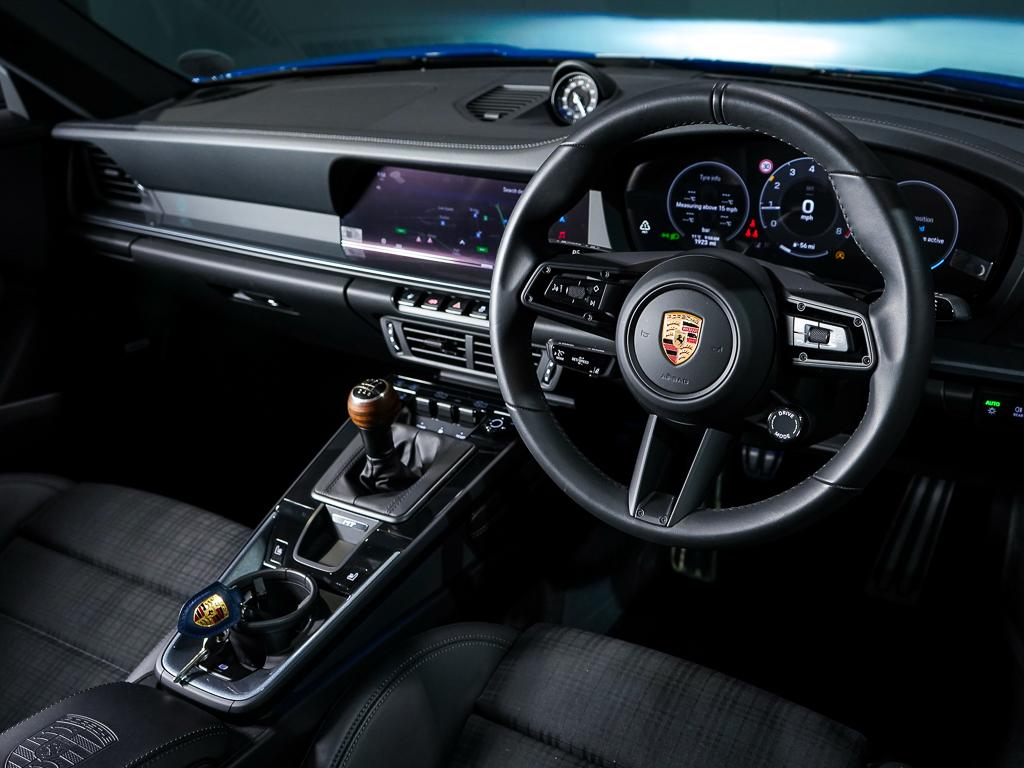 Porsche PORSCHE 911 CARRERA T Petrol Blue (2025)